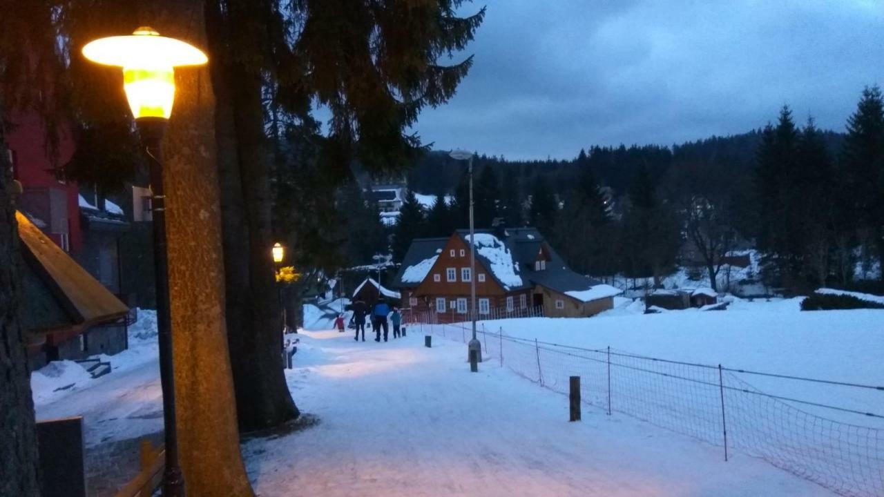 Harrachov Resident Apartments "Terrace & Chill" - High Speed Wifi, Smart Tv, Netflix, Disney Plus Bagian luar foto